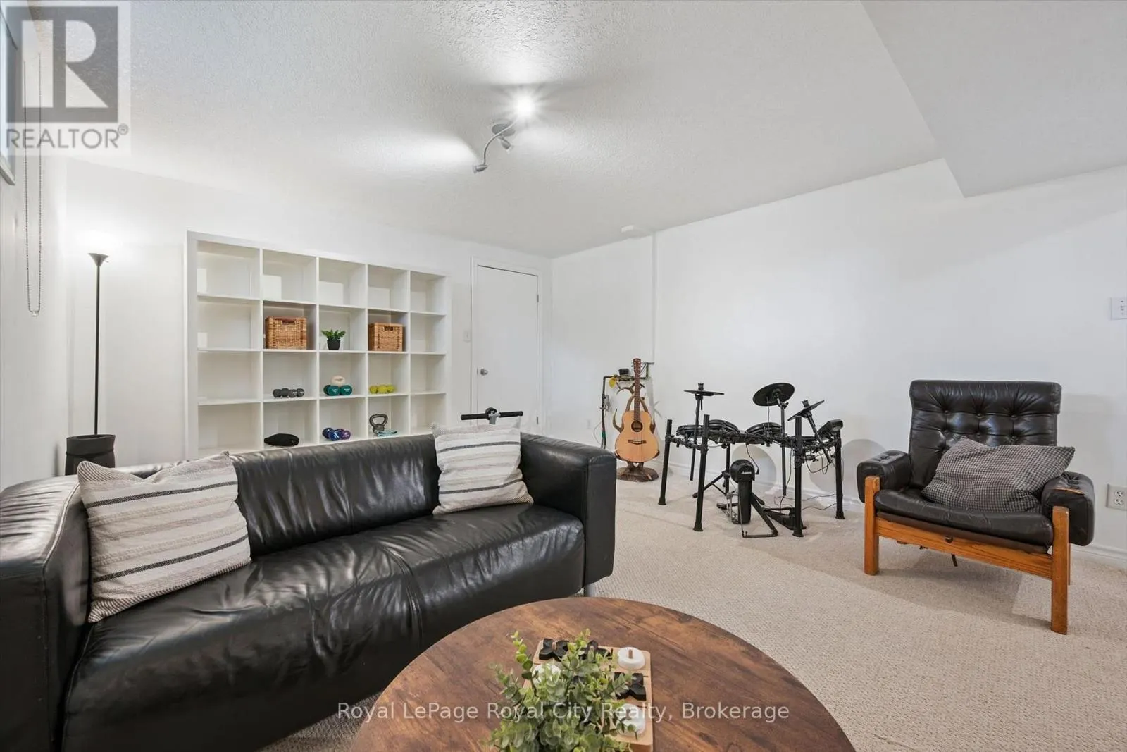 38 BORLAND DRIVE