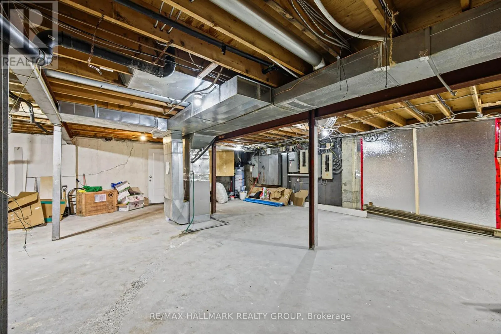2564 ST. JOSEPH BOULEVARD