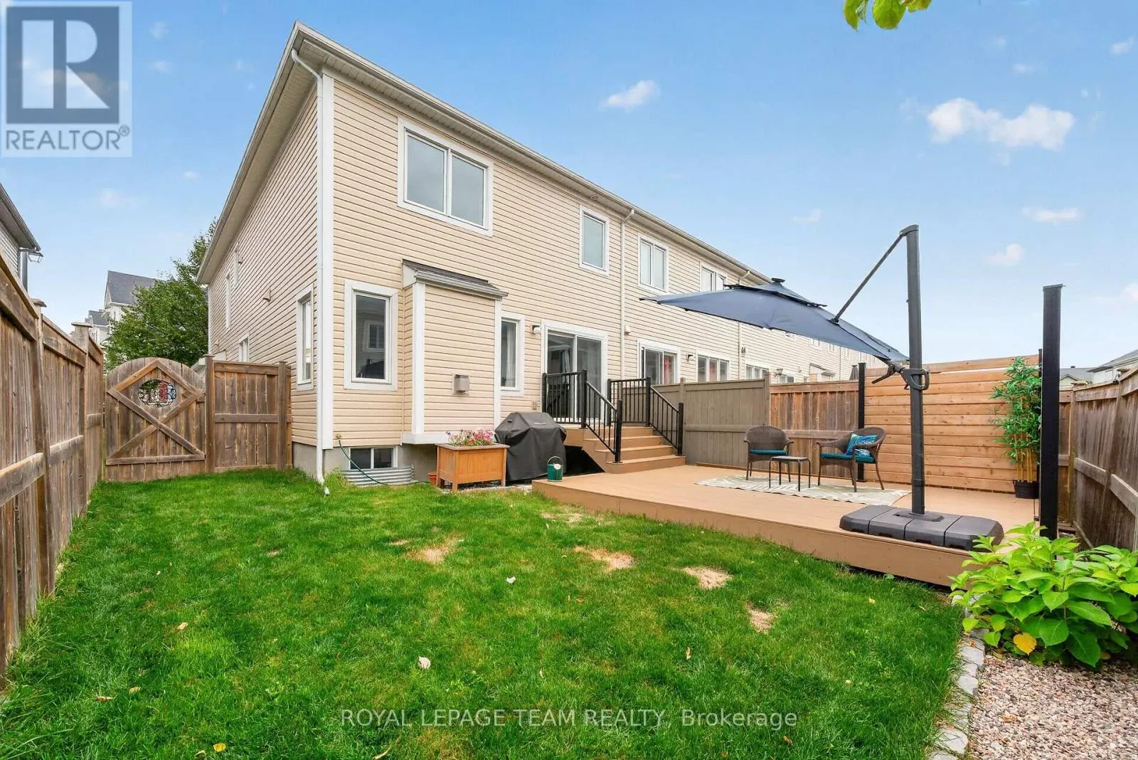 517 FOXLIGHT CIRCLE