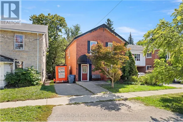 98 WATERLOO AVENUE