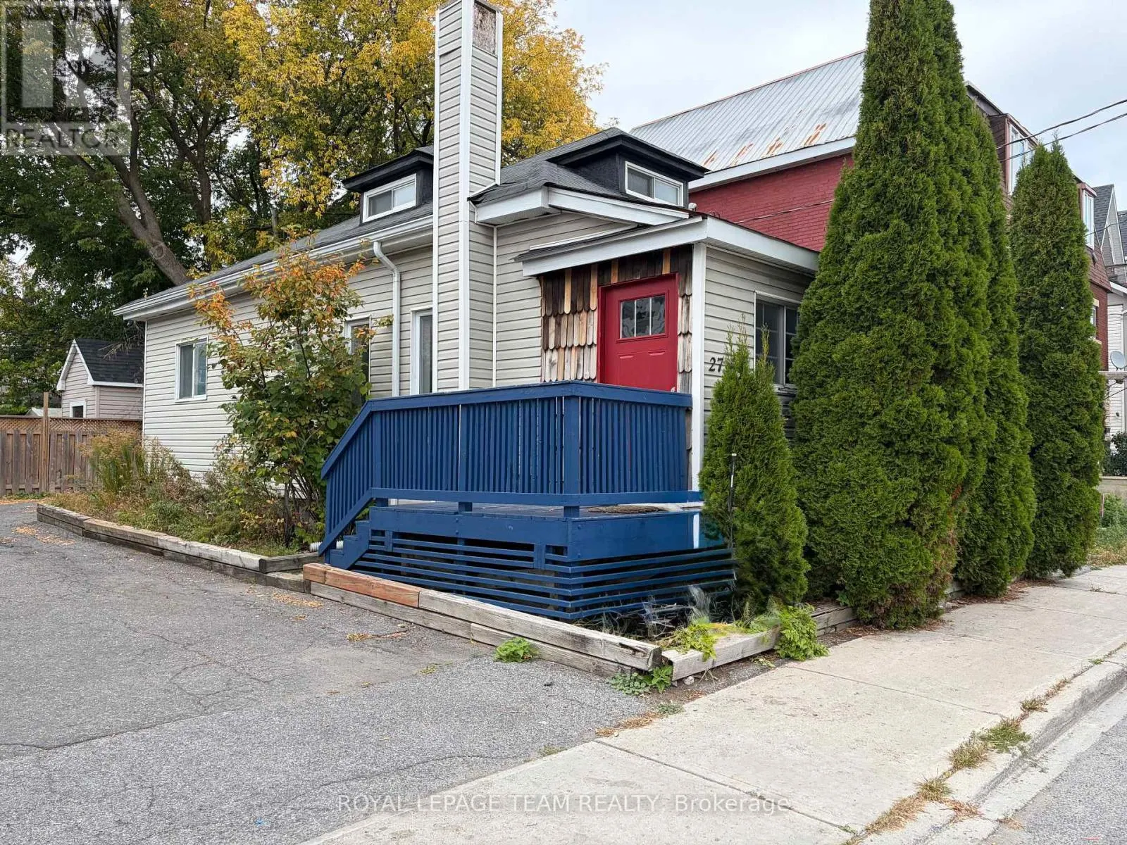 27 POPLAR STREET