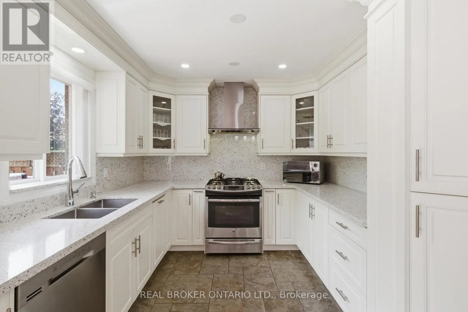 135 BLACKBURN DRIVE