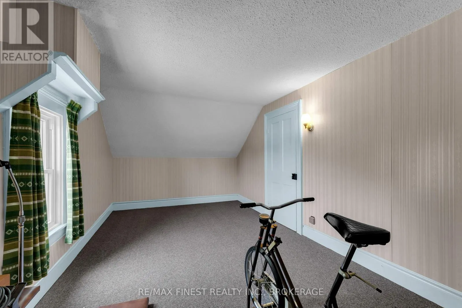 291 HAMBLY ROAD