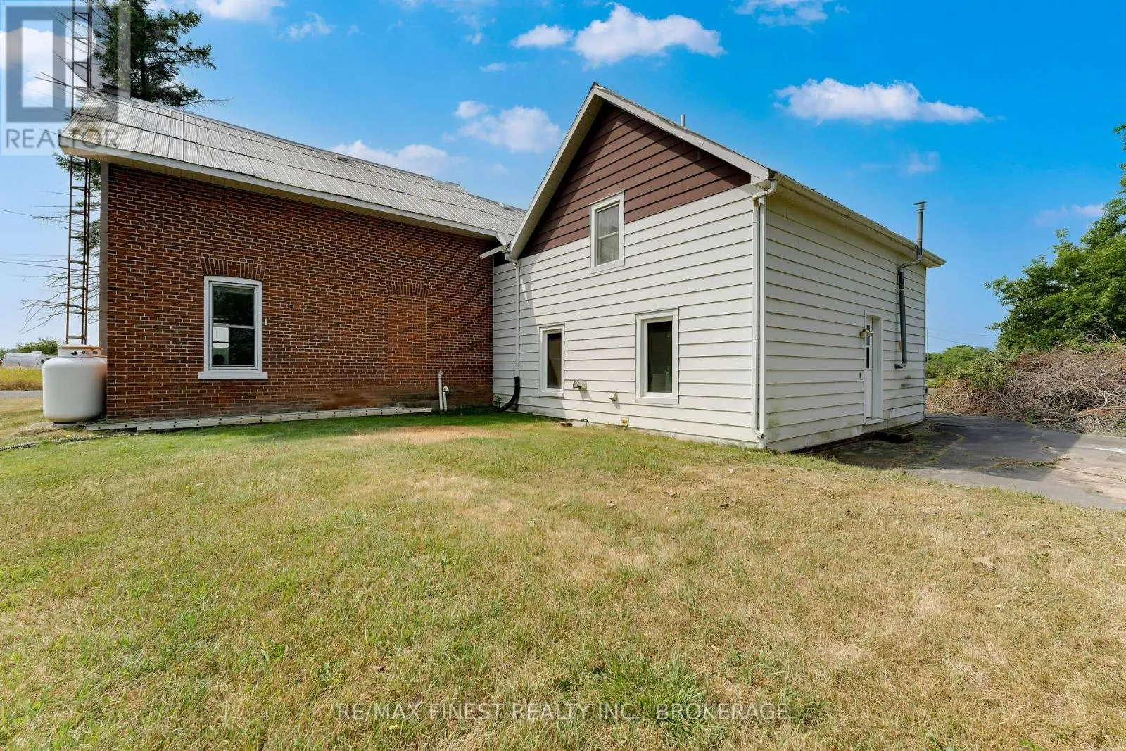 291 HAMBLY ROAD