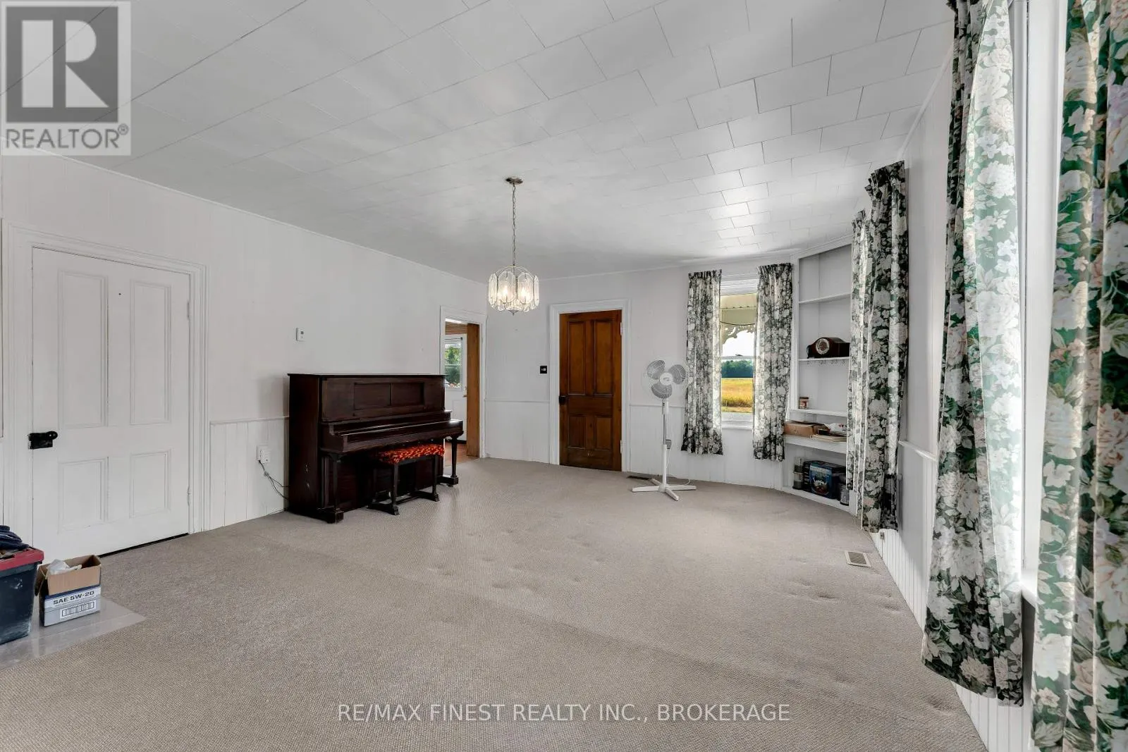 291 HAMBLY ROAD