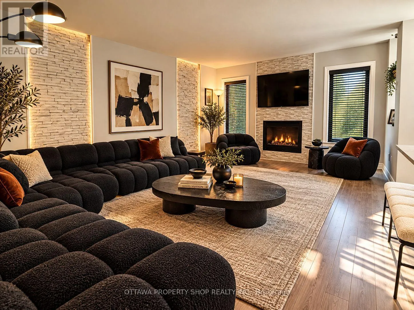 2482 ESPRIT DRIVE