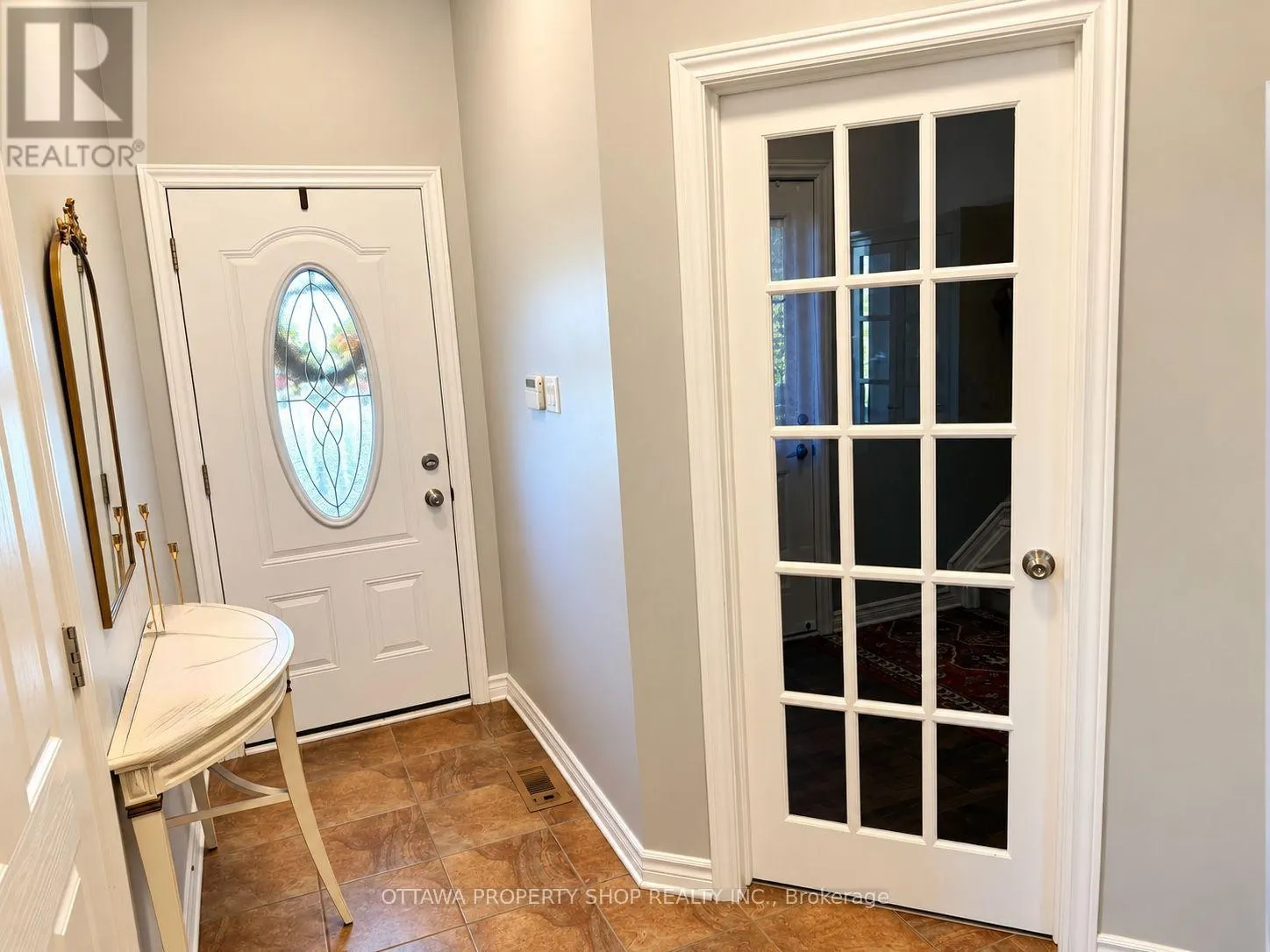 2482 ESPRIT DRIVE