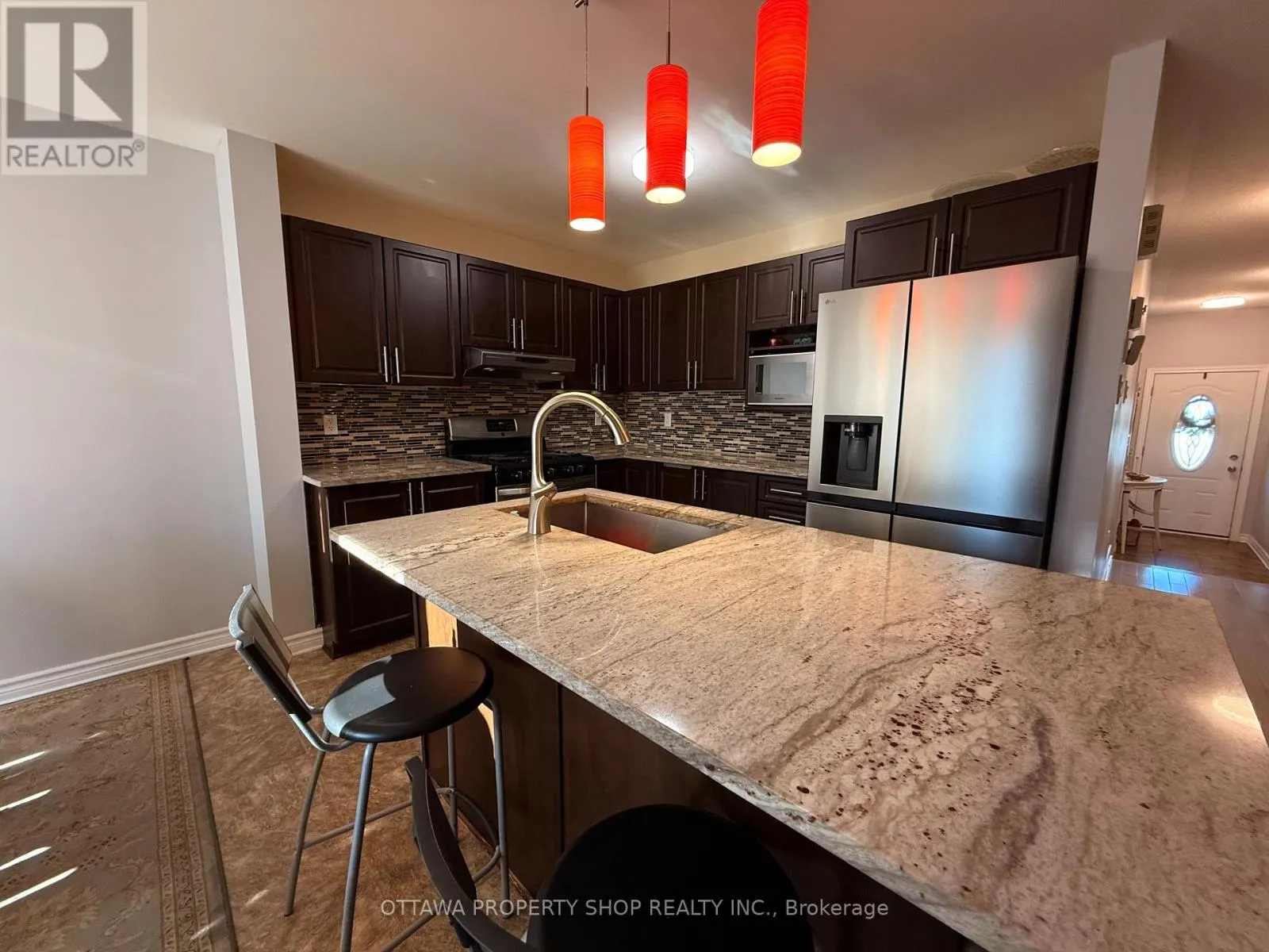 2482 ESPRIT DRIVE