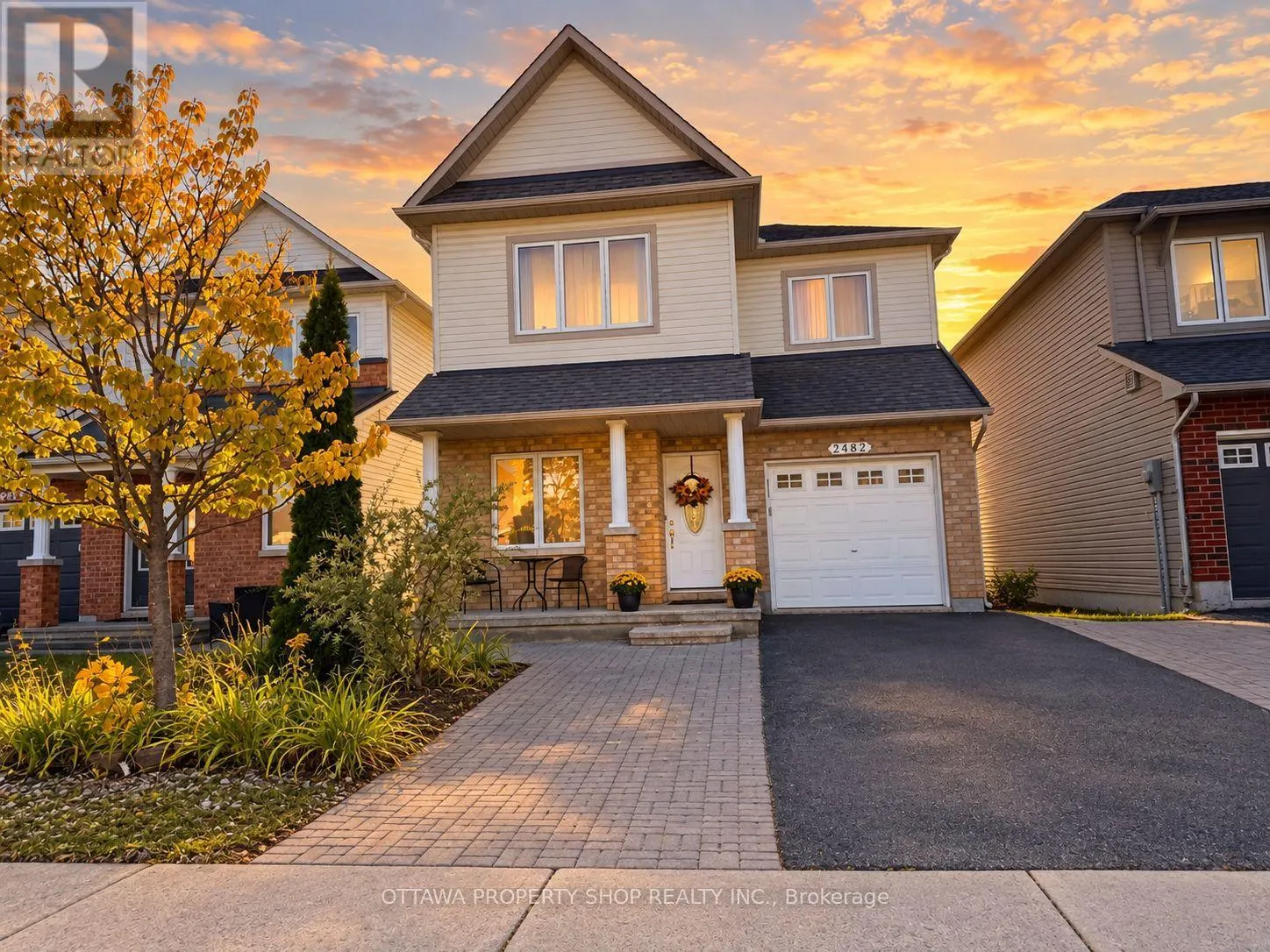 2482 ESPRIT DRIVE
