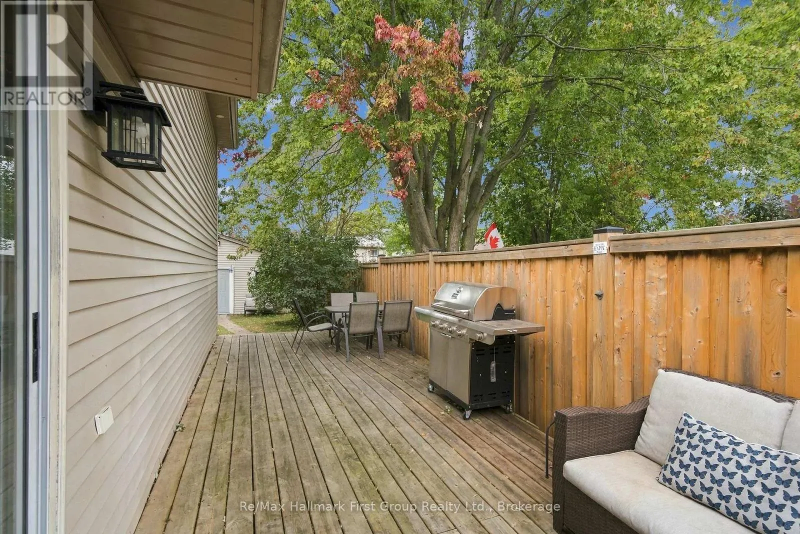 919 HEENAN COURT