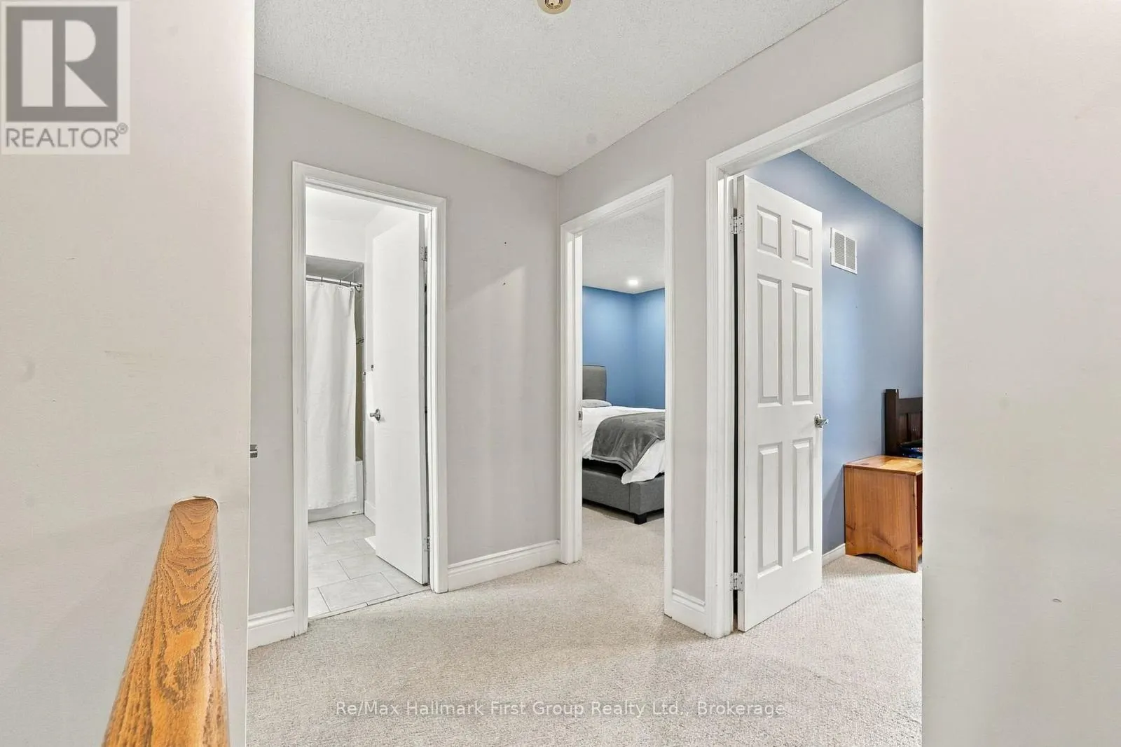 919 HEENAN COURT