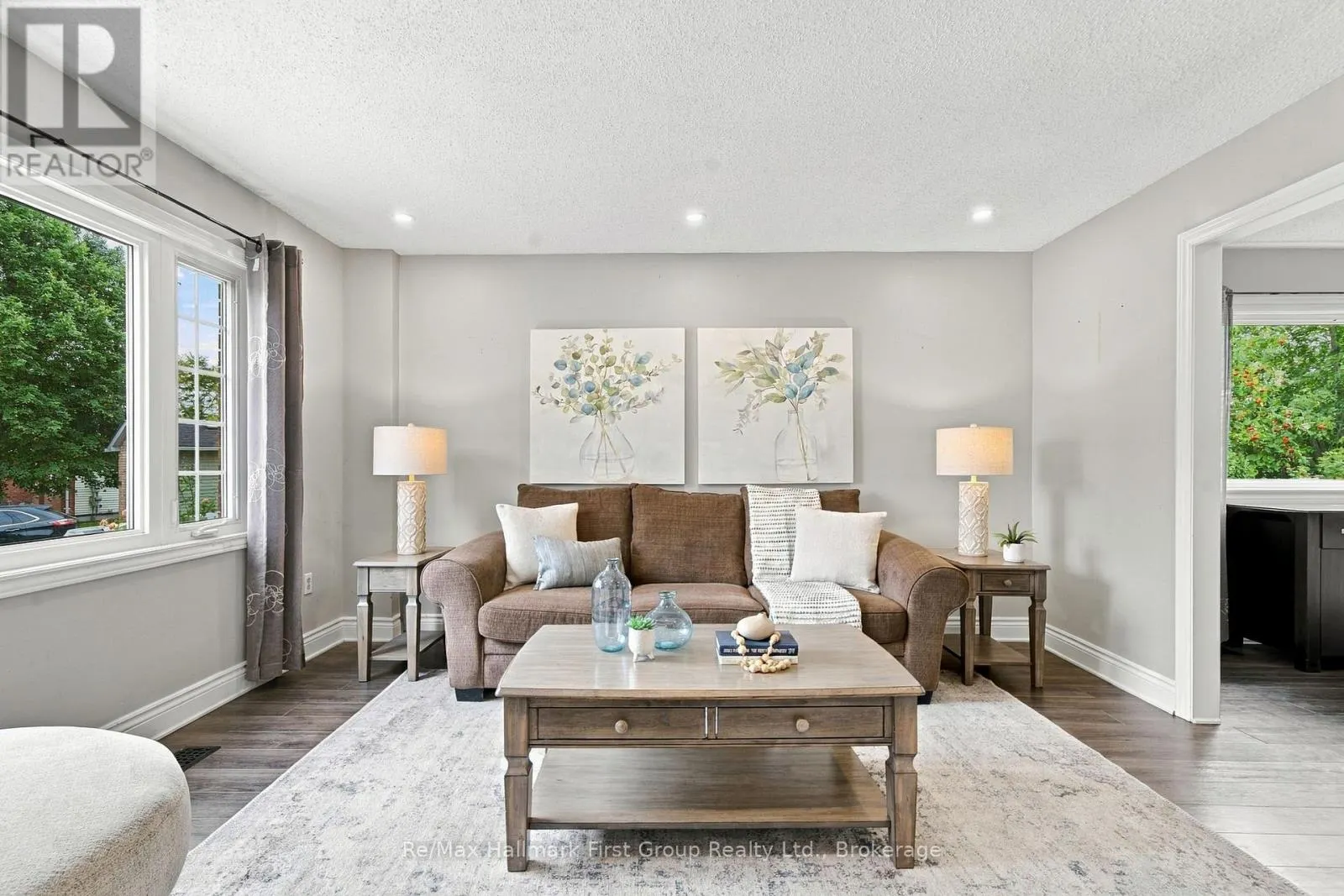 919 HEENAN COURT