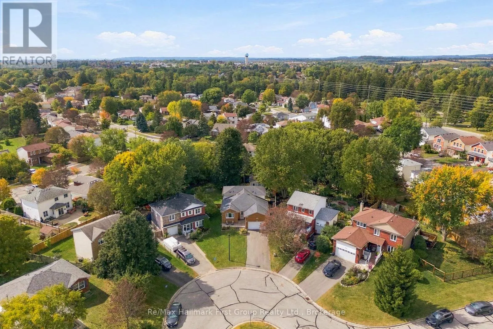 919 HEENAN COURT