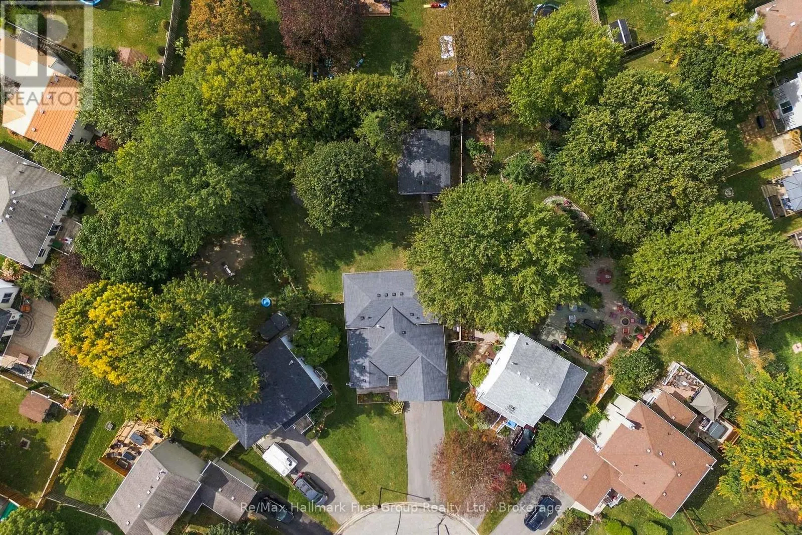 919 HEENAN COURT