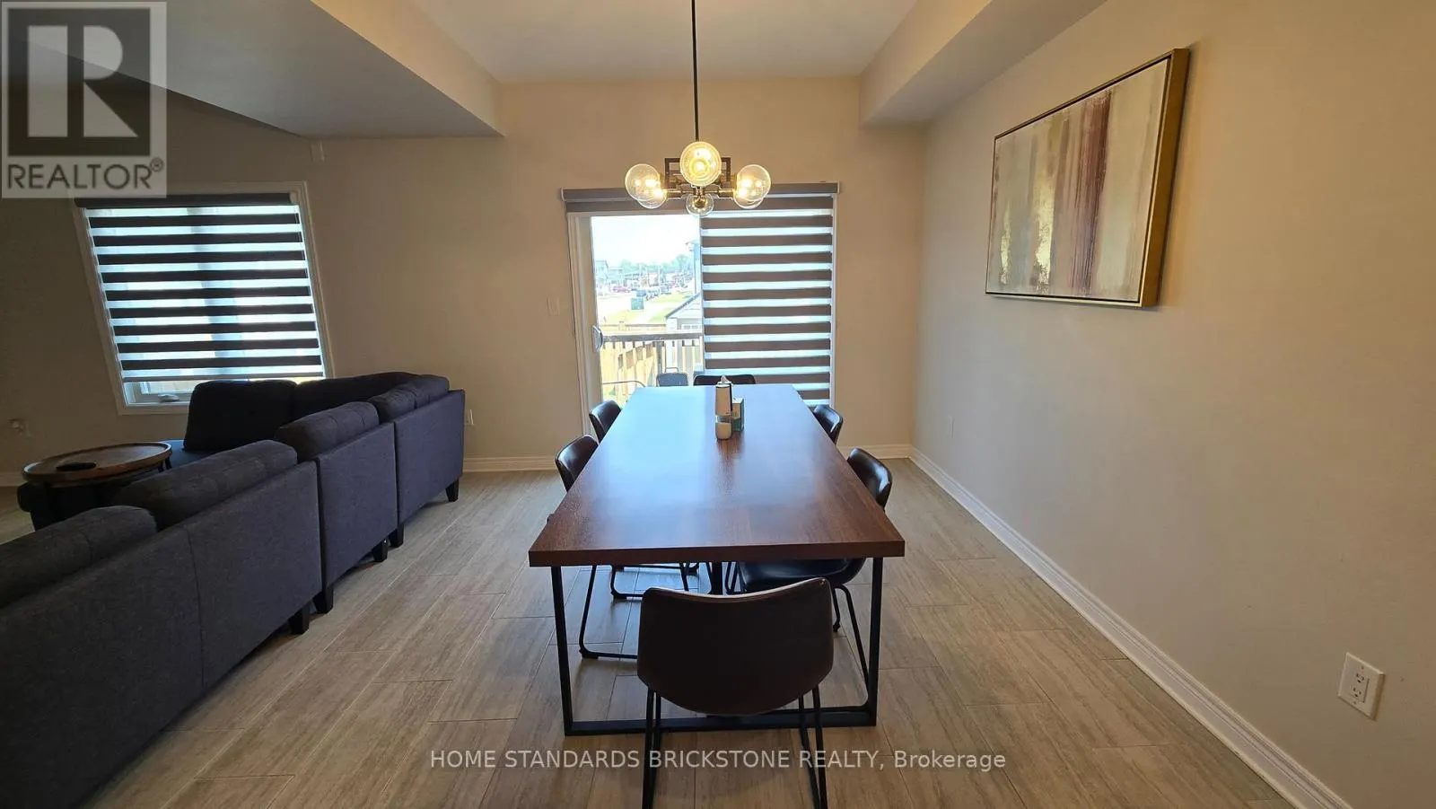 53 LAMB CRESCENT