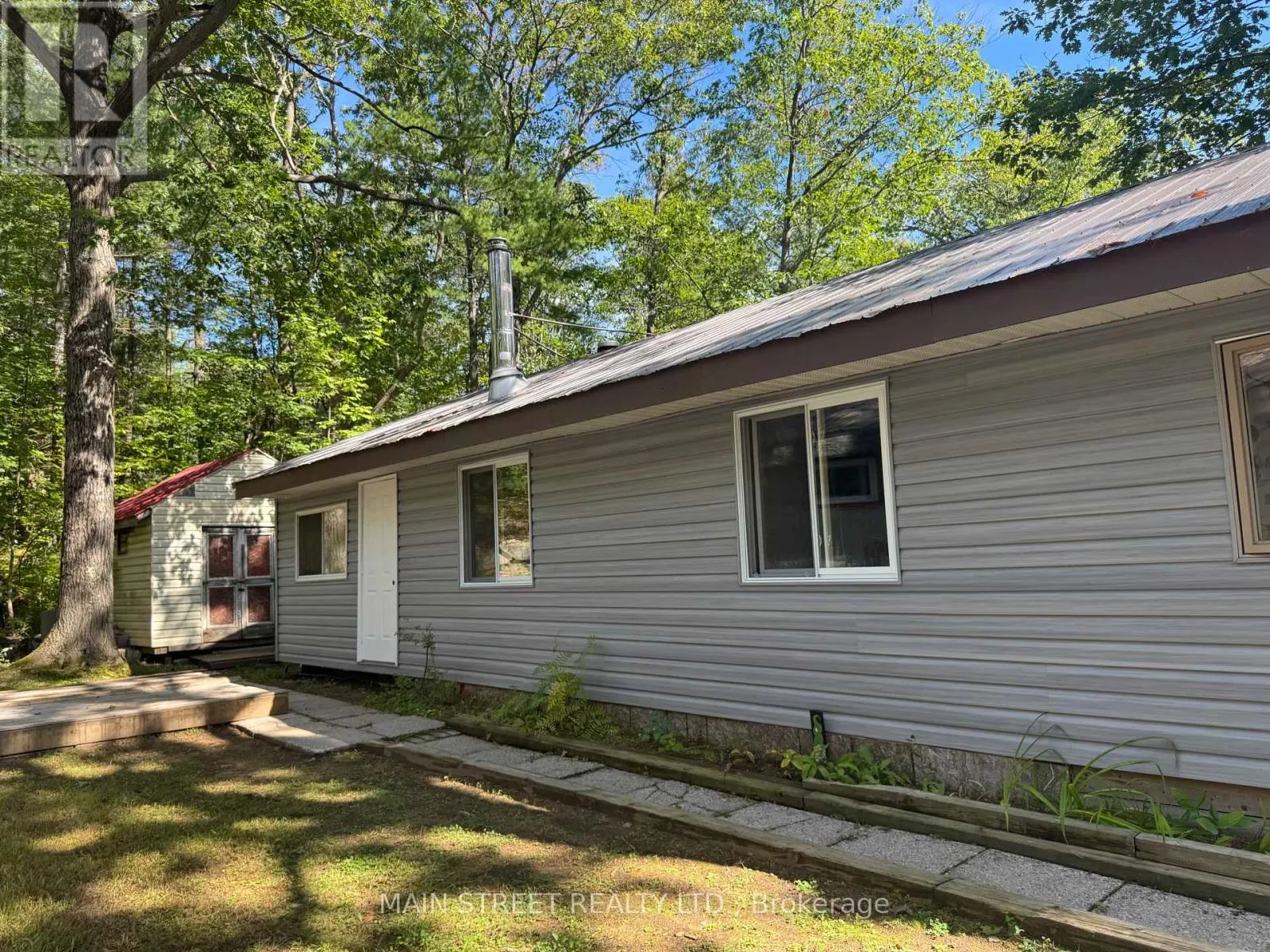 21 - 1007 RACOON ROAD