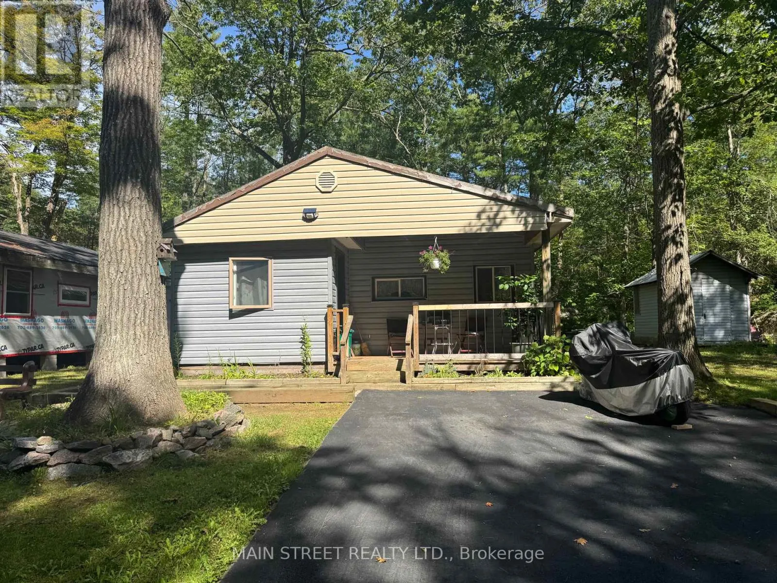 21 - 1007 RACOON ROAD