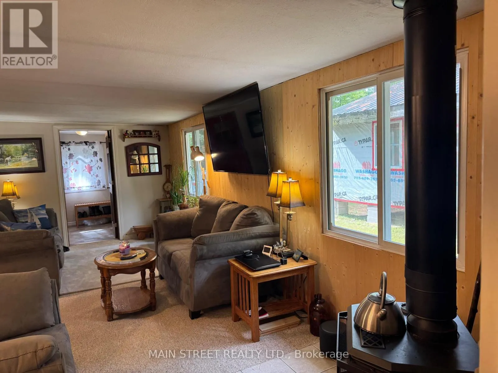 21 - 1007 RACOON ROAD
