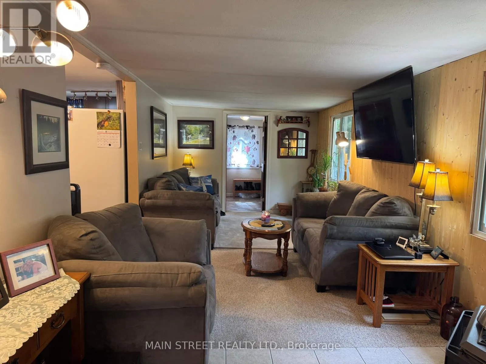 21 - 1007 RACOON ROAD