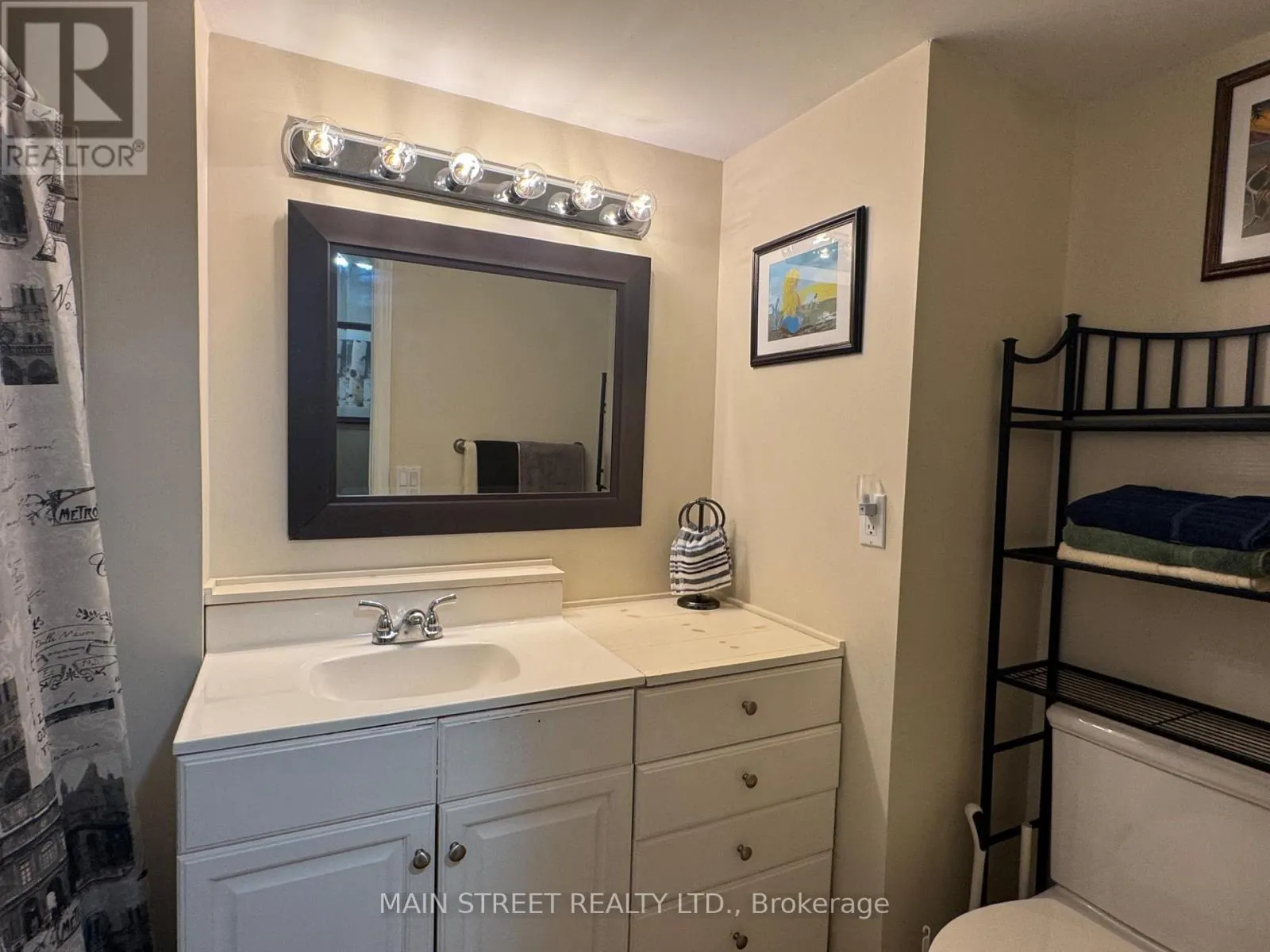 21 - 1007 RACOON ROAD