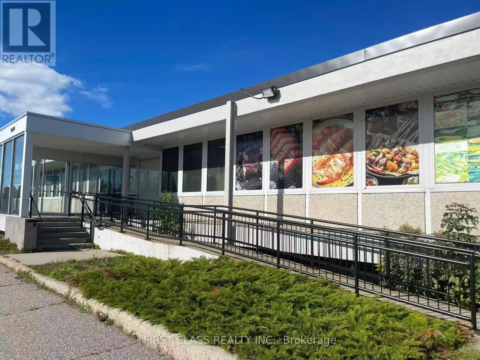 1650 MAIN STREET W