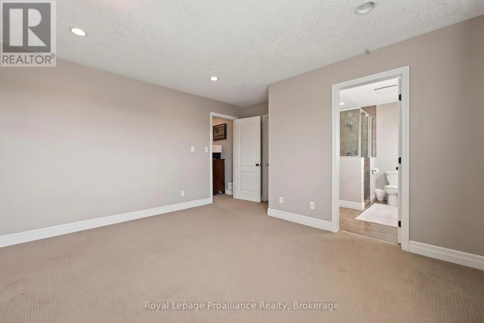 56 CAVENDISH DRIVE