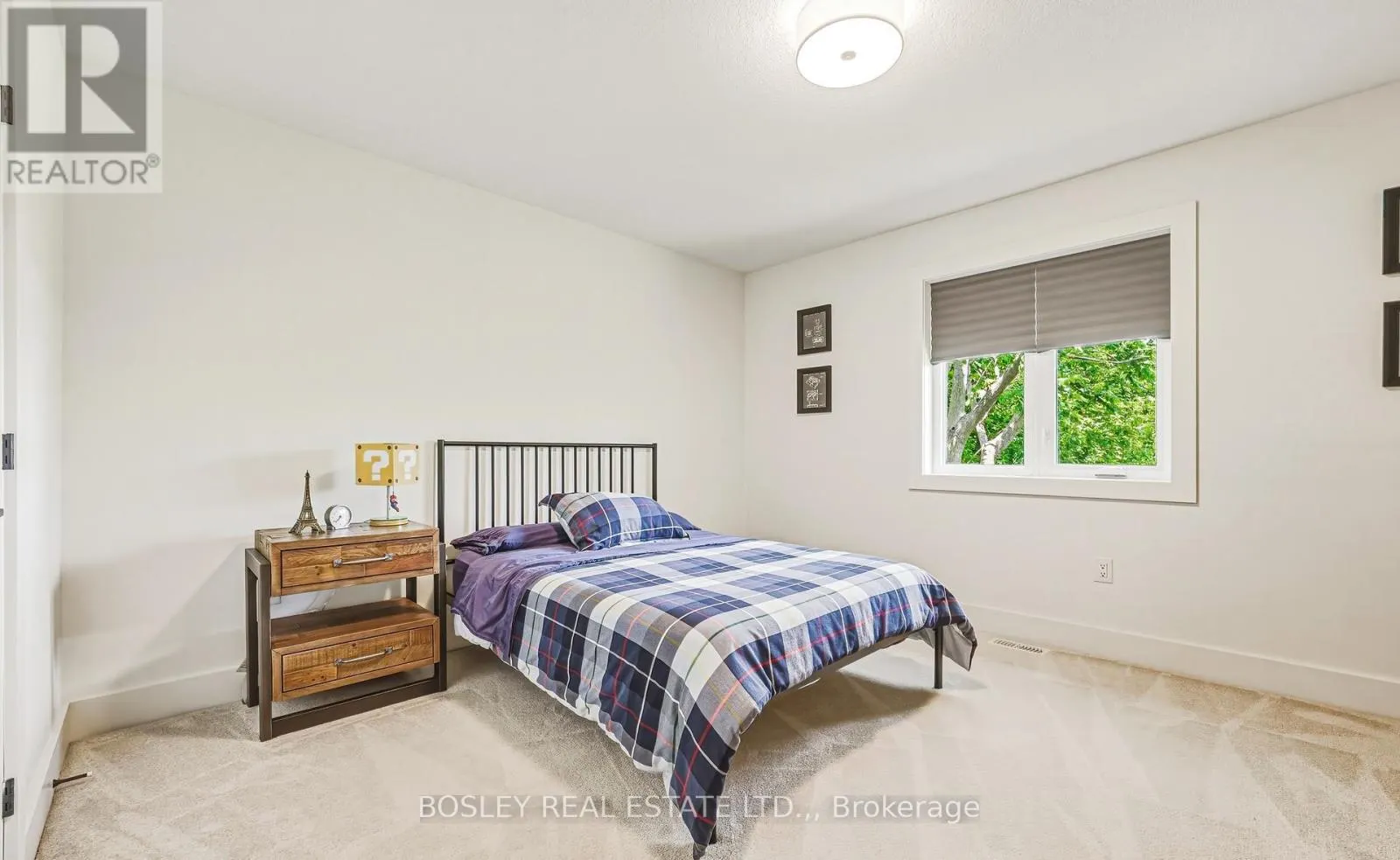 1 - 2727 PRINCE WILLIAM STREET #1