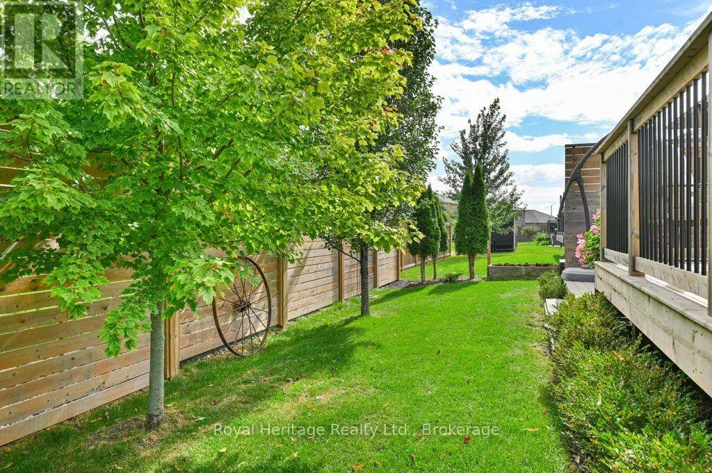 54 HUMMINGBIRD DRIVE