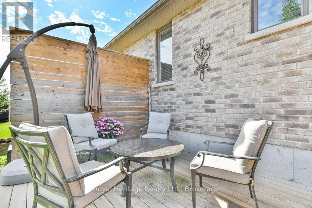 54 HUMMINGBIRD DRIVE