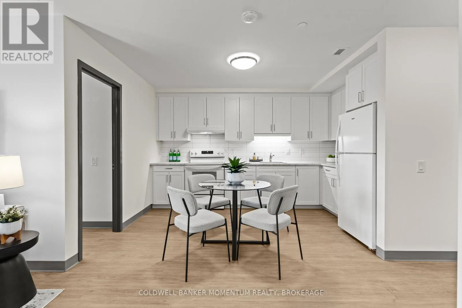 505 - 5 BAKER STREET #505
