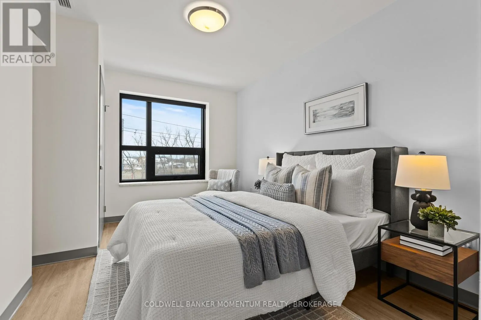 505 - 5 BAKER STREET #505