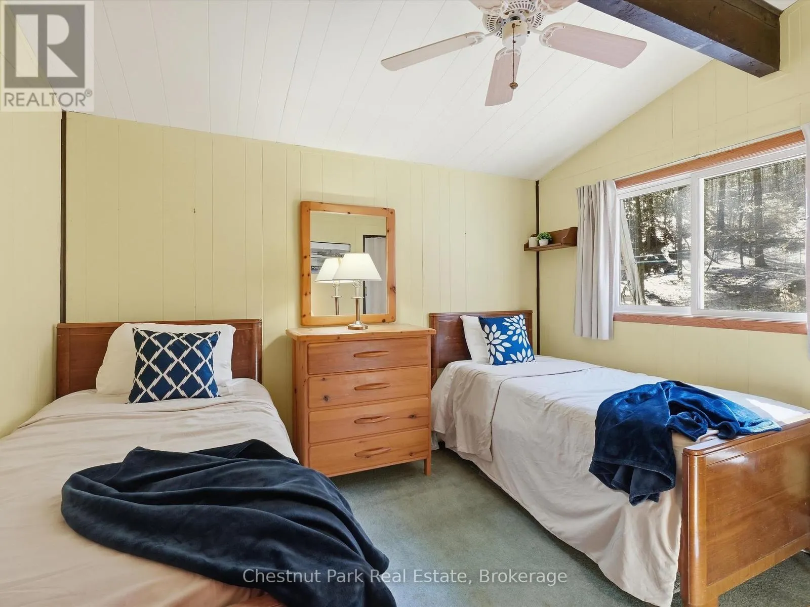1087 GLENMOUNT ROAD