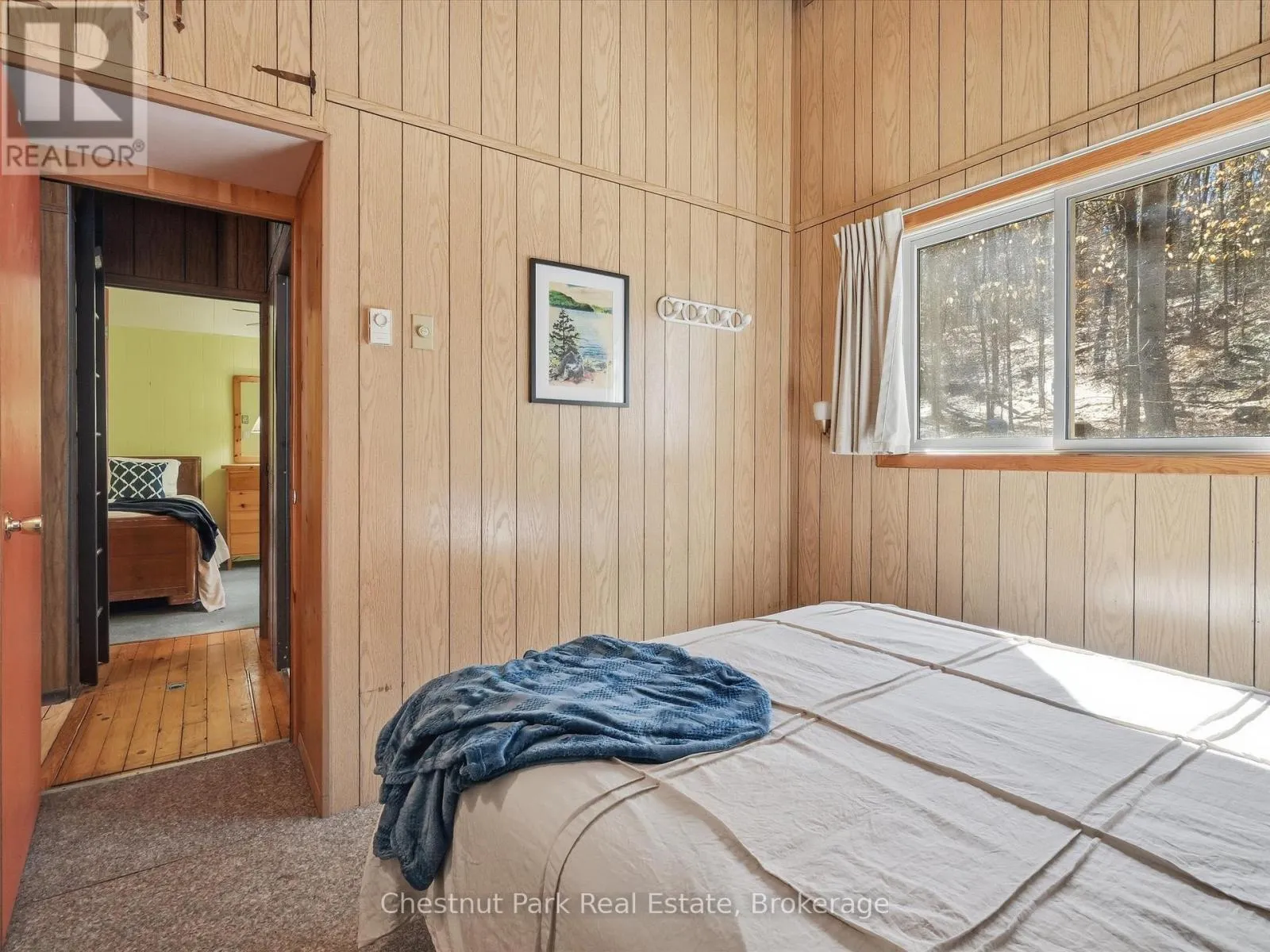 1087 GLENMOUNT ROAD