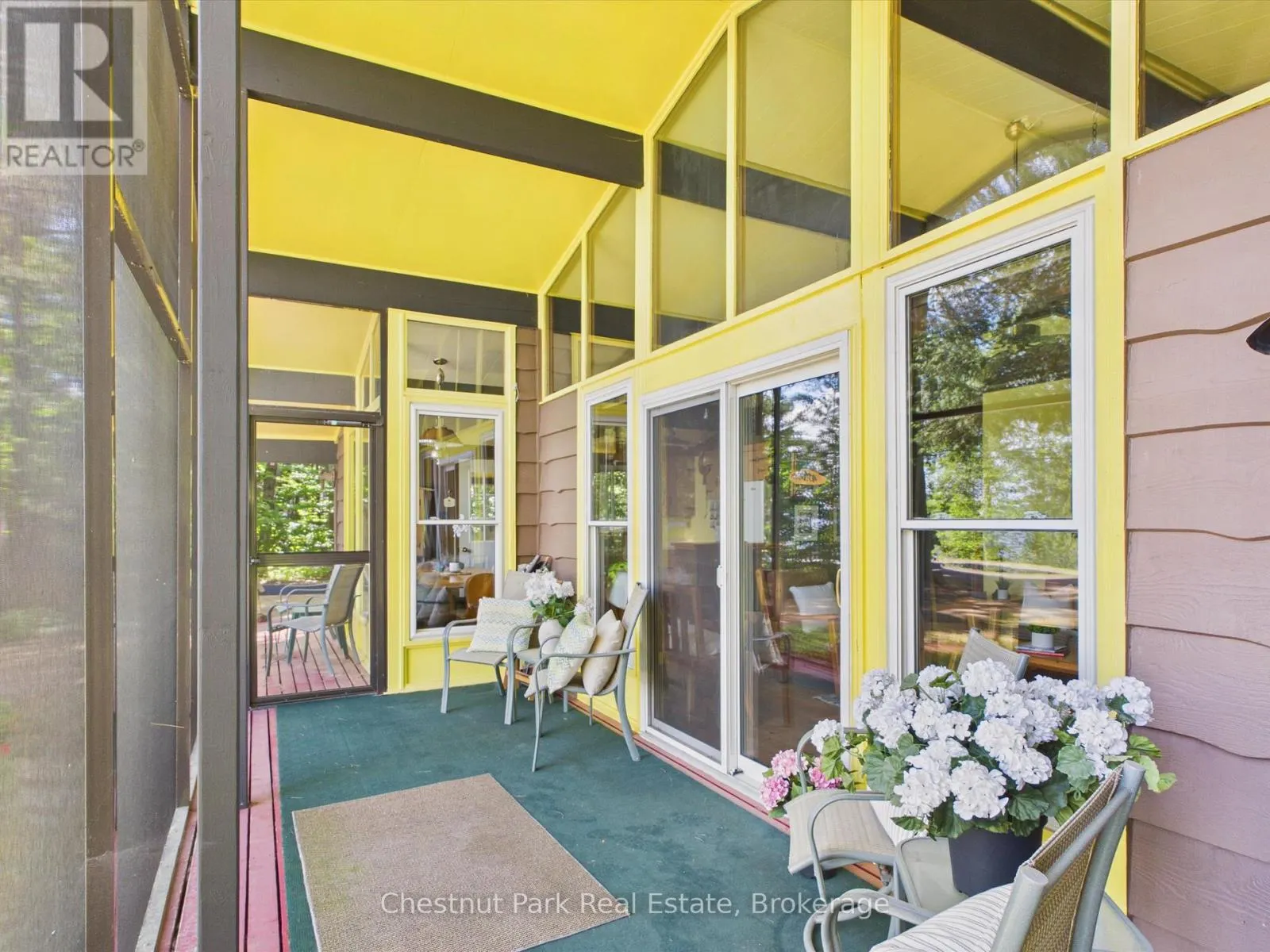 1087 GLENMOUNT ROAD