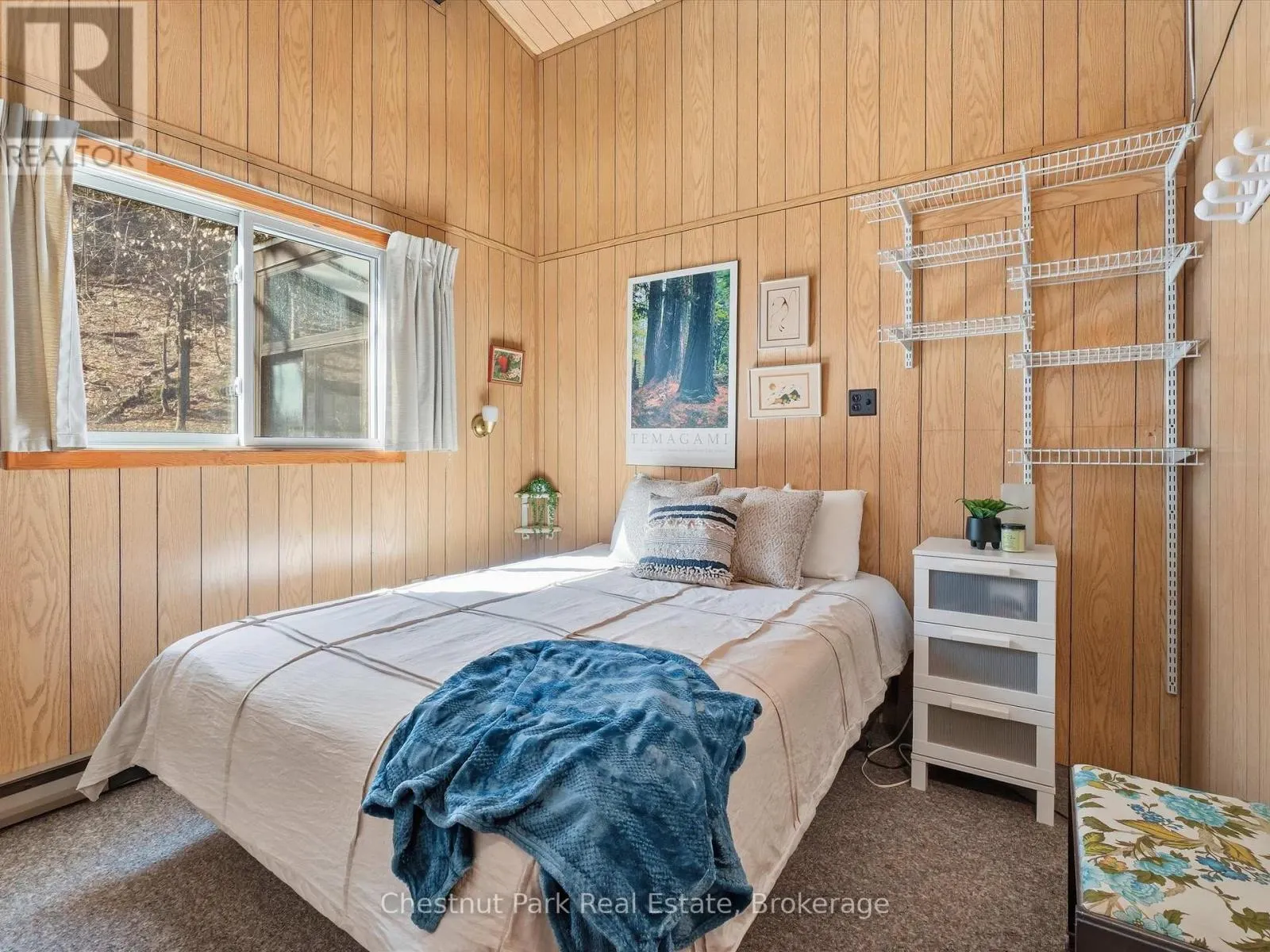 1087 GLENMOUNT ROAD