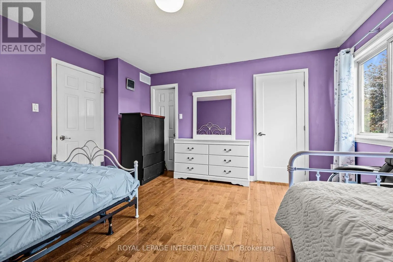 26 ASTORIA CRESCENT