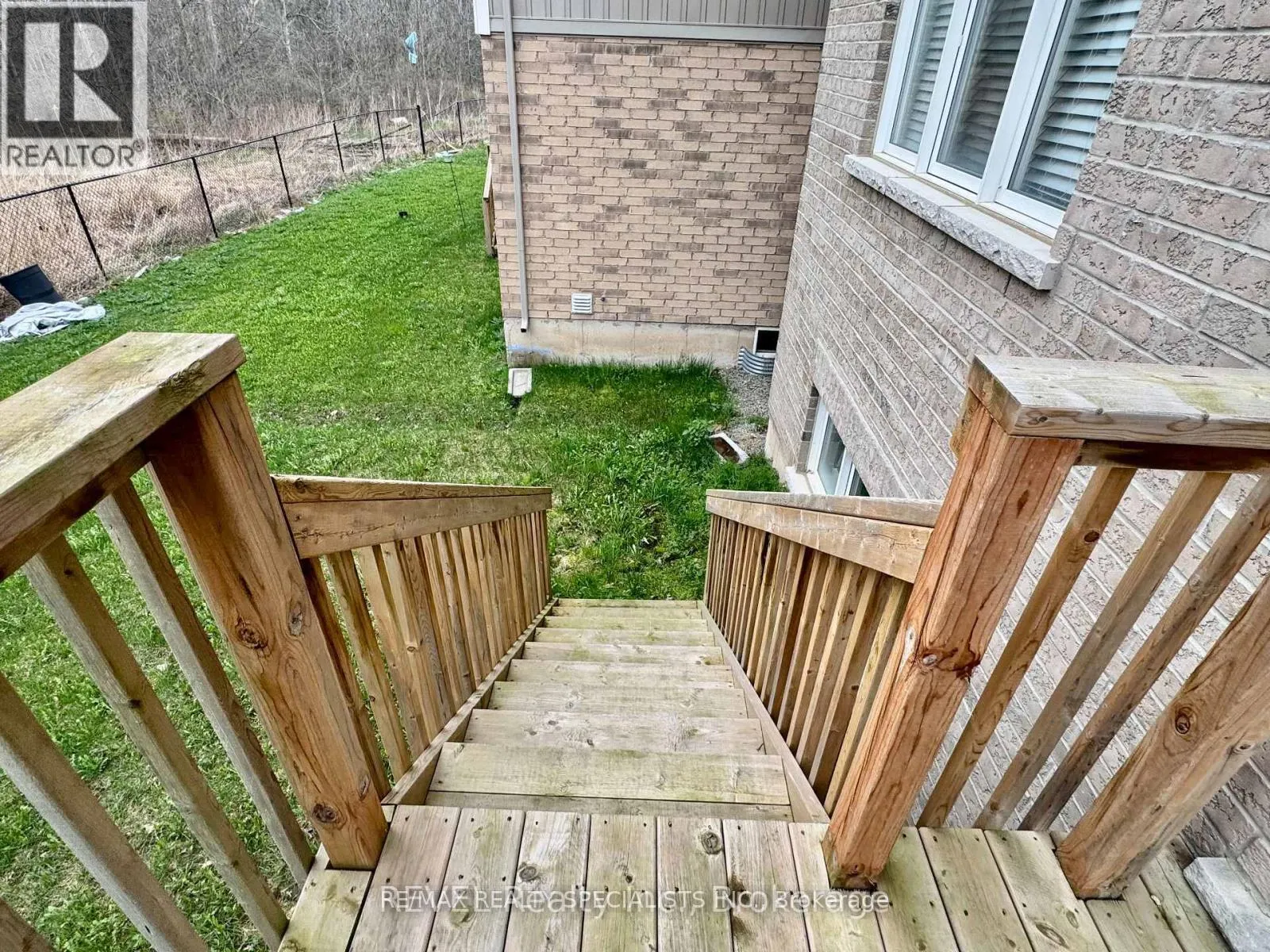 8619 CHICKORY TRAIL