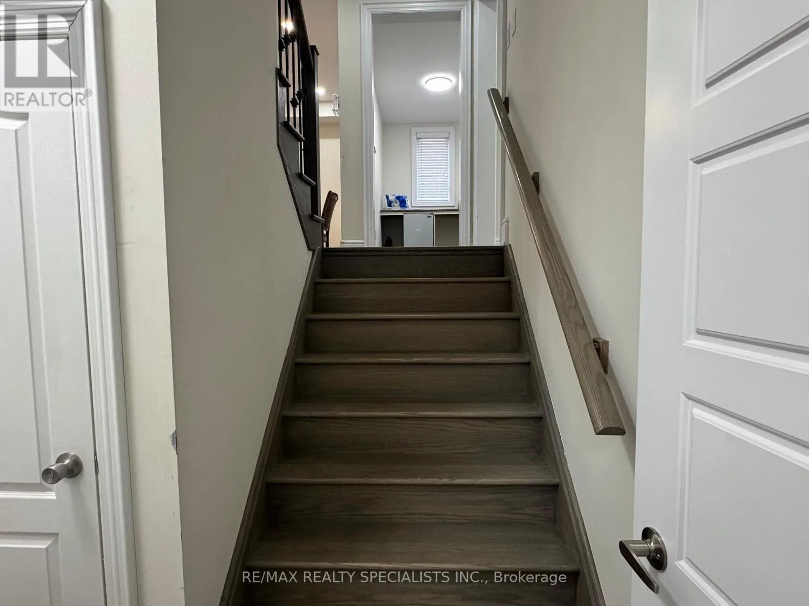 8619 CHICKORY TRAIL