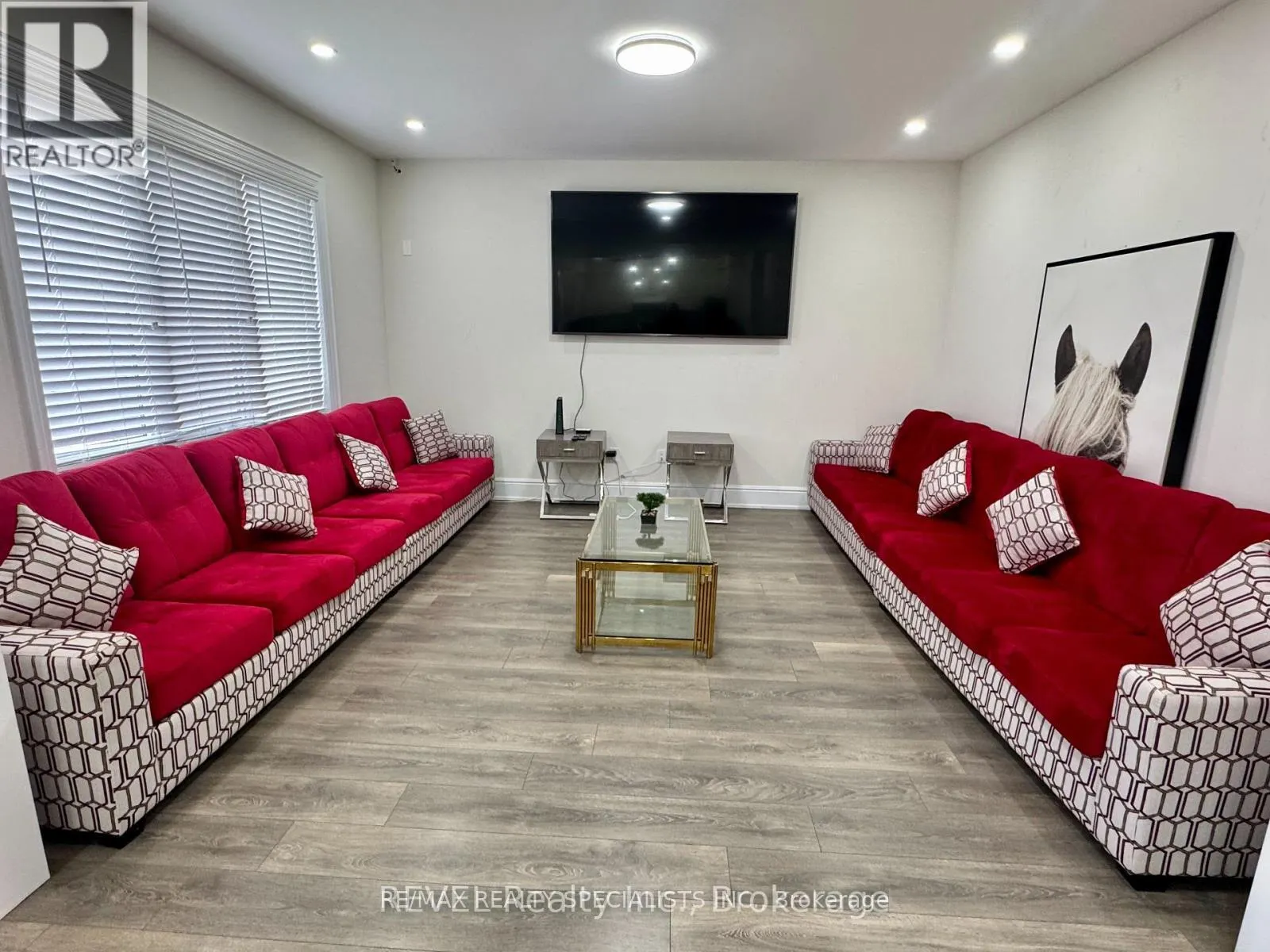8619 CHICKORY TRAIL
