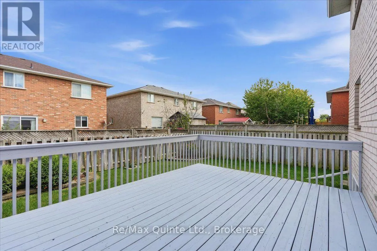 11 HURON LANE