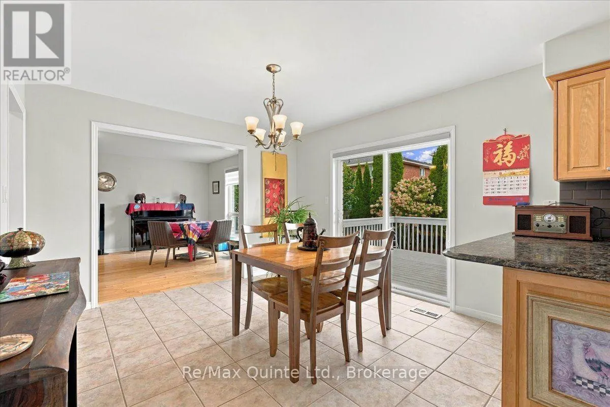 11 HURON LANE