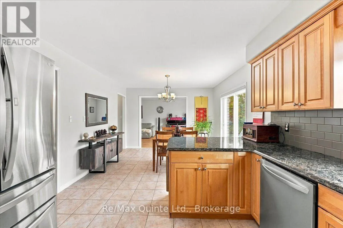 11 HURON LANE