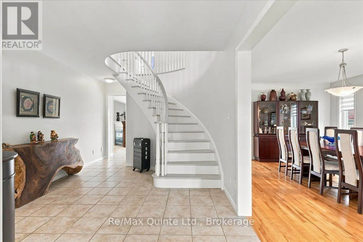 11 HURON LANE
