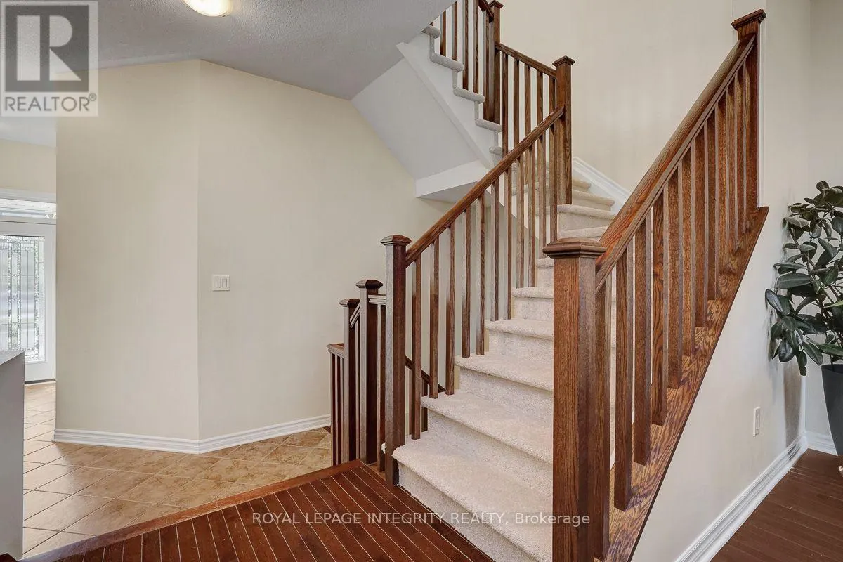 161 MOJAVE CRESCENT