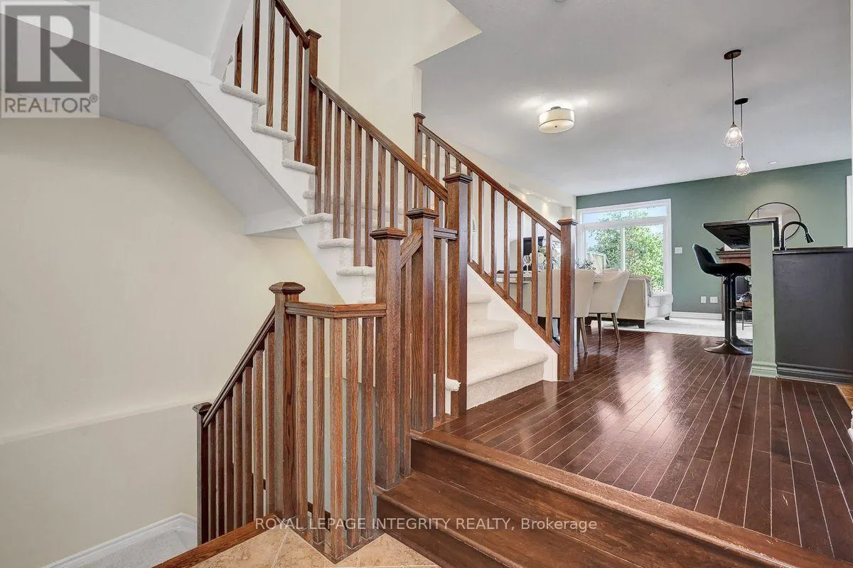 161 MOJAVE CRESCENT