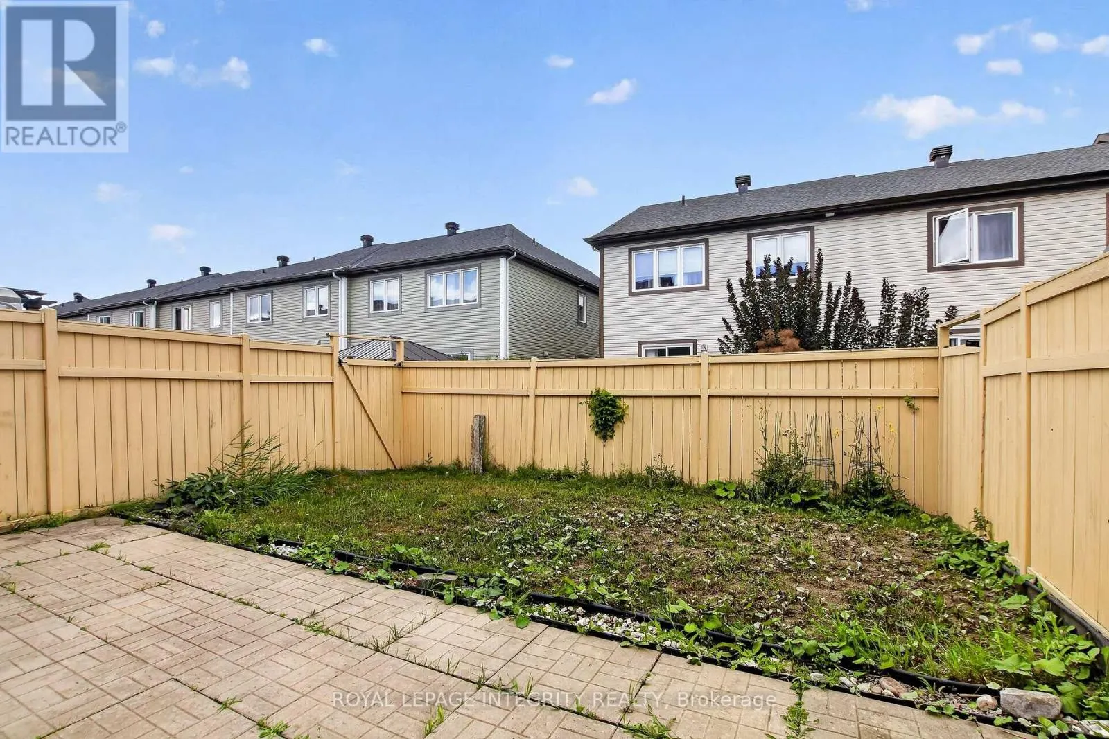 414 MEADOWHAWK CRESCENT