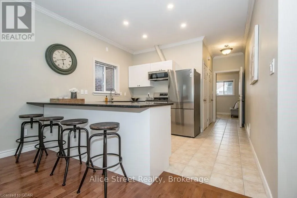 MAIN UNIT - 129 ELIZABETH STREET #Main Unit