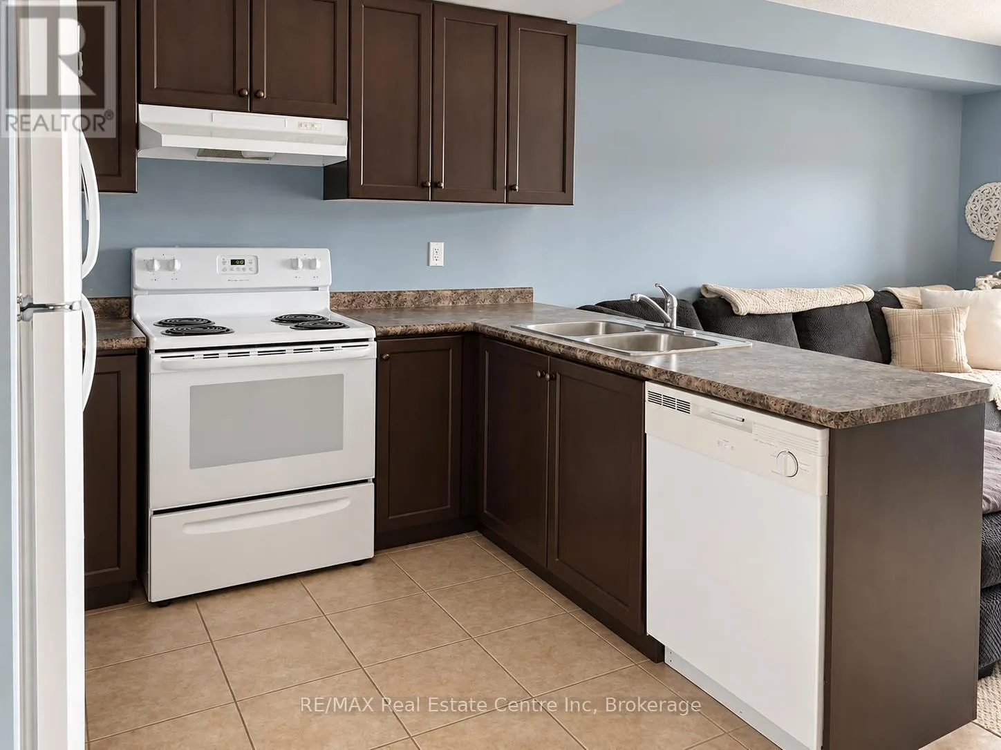 410 - 45 GOODWIN DRIVE #410