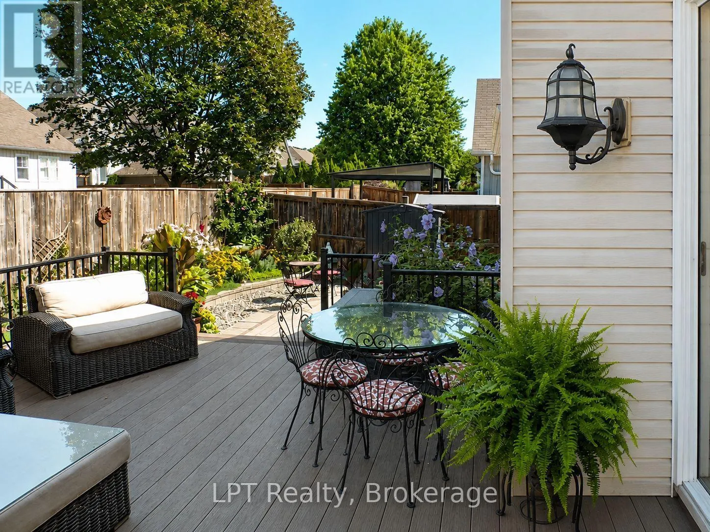 52 BRIDGES BOULEVARD