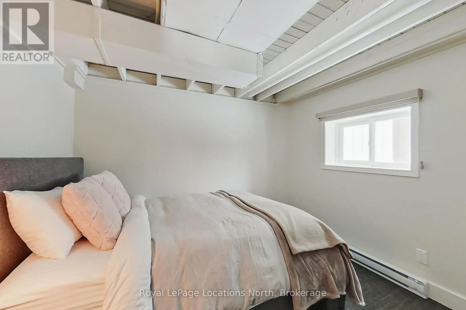 27 - 102 WENSLEY DRIVE #27